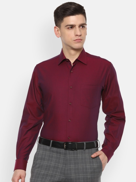 

Van Heusen Men Maroon Formal Shirt