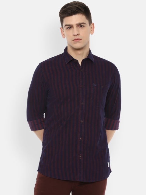 

VAN HEUSEN DENIM LABS Men Navy Blue & Maroon Cotton Slim Fit Striped Casual Shirt