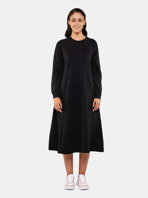 

BLUEAGE Black A-Line Midi Dress