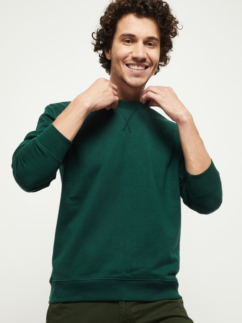 

max Men Green Solid Sweatshirt