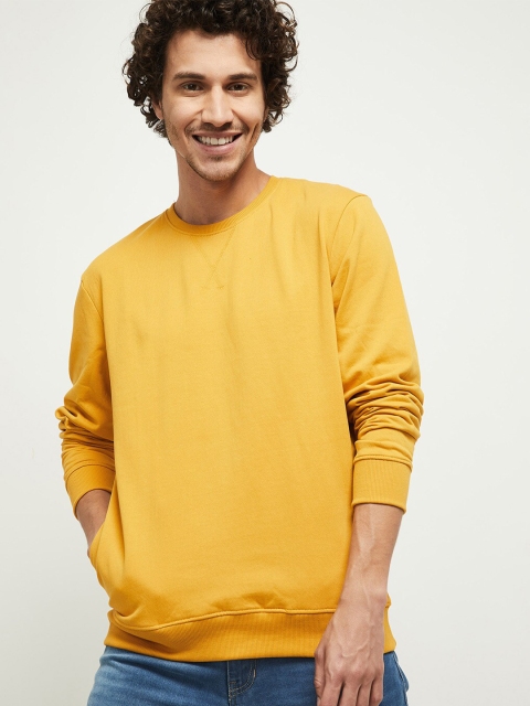 

max Men Yellow Solid Sweatshirt