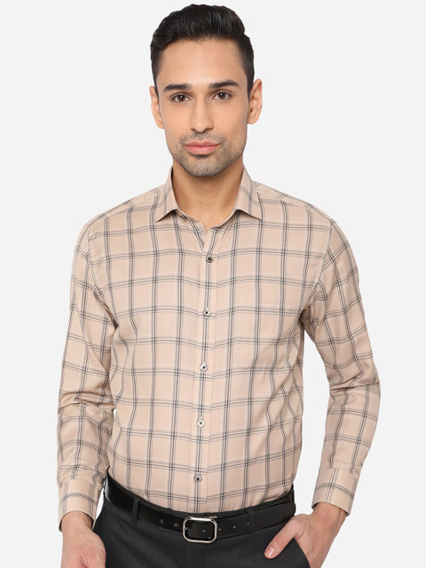 

Greenfibre Men Beige Slim Fit Checked Formal Shirt