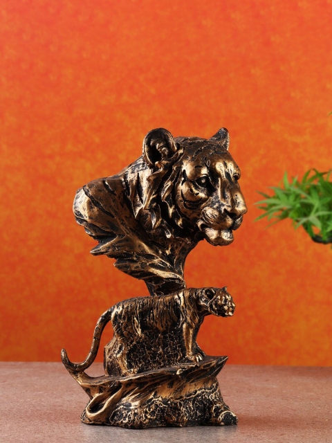 

Ferns N Petals Gold-Toned Lion Statue Showpiece