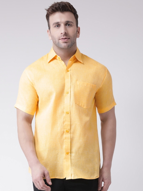 

KHADIO Men Yellow Casual Shirt