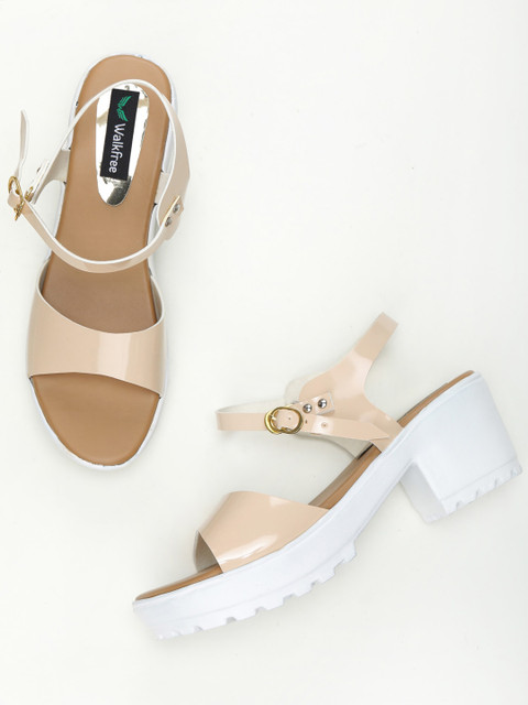 

Walkfree Cream-Coloured Block Pumps with Buckles