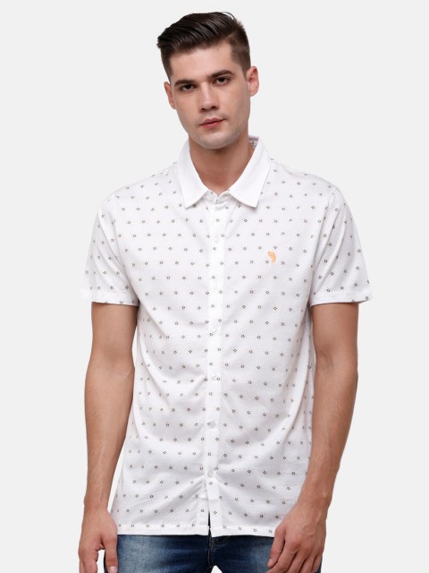 

Swiss Club Men White Printed Polo Collar Slim Fit T-shirt