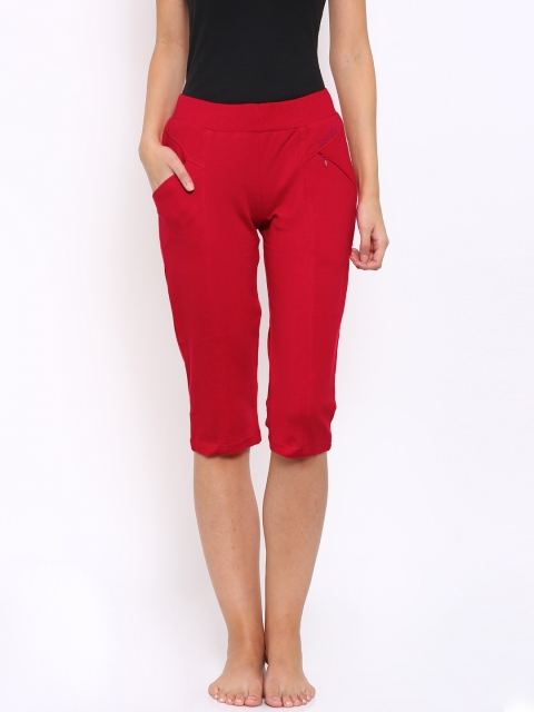 

SDL by Sweet Dreams Red Capris