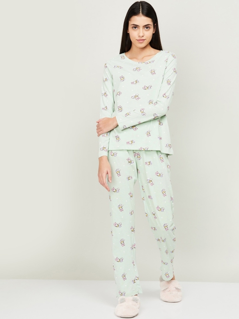 

Ginger by Lifestyle Women Green & Pink Printed Pure Cotton Night Suit
