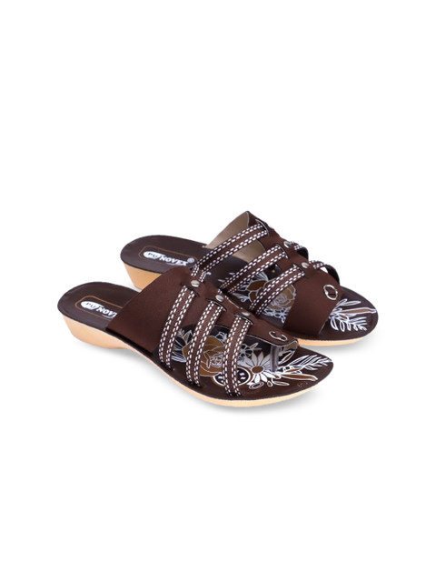 

PUNOVEX Women Brown Open Toe Flats