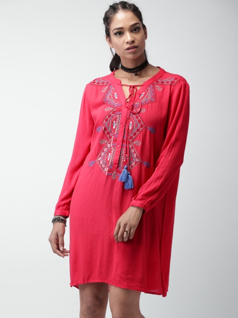 

LOVE GEN Women Red Self-Design Shift Dress