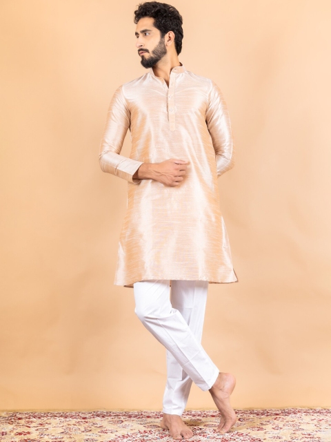 

Tistabene Men Brown Kurta