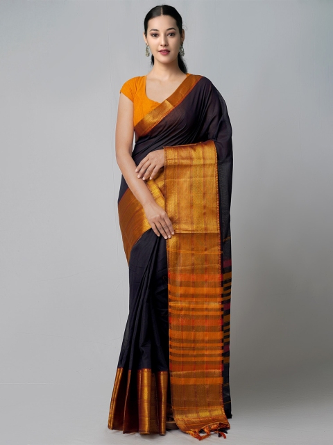 

Unnati Silks Black & Gold-Toned Zari Pure Cotton Narayan Peth Saree
