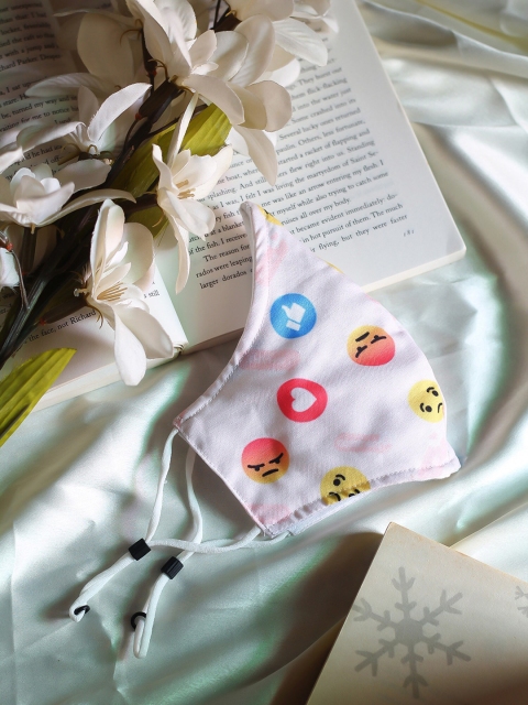 

Bellofox Pack Of 3 White & Pink Printed 3-Ply Reusable Pure Soft Cotton Protective Outdoor Masks