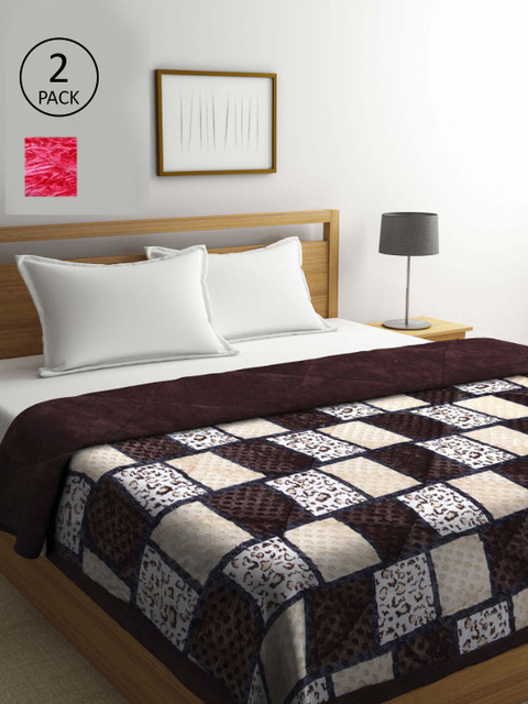 

KLOTTHE Set Of 2 Brown & Red Geometric Printed 900 GSM Double Bed Quilt