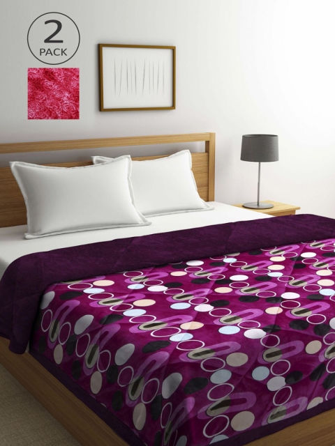 

KLOTTHE Red & Magenta Set of 2 Geometric Heavy Winter Double Bed Quilt
