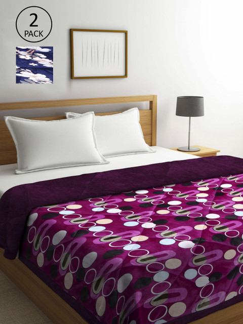 

KLOTTHE Navy Blue & Magenta Set of 2 Floral Heavy Winter Double Bed Quilt