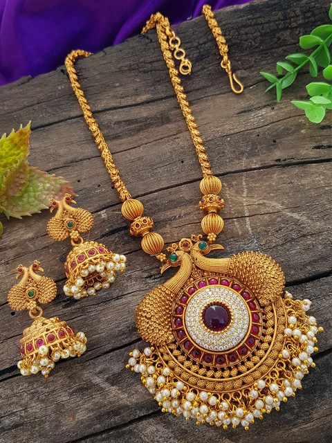 

GRIIHAM Gold-Plated Red & White AD-Studded & Beaded Jewellery Set