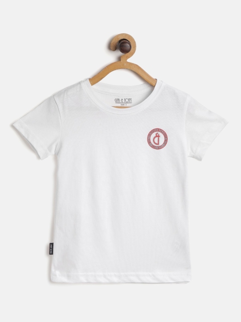 

Gini and Jony Boys White Pure Cotton Solid T-shirt