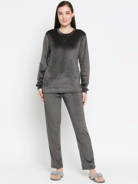 

XIN Women Grey Solid Nightsuit