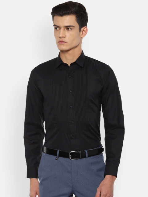 

Van Heusen Men Black Slim Fit Printed Formal Shirt