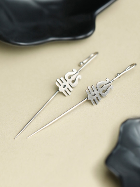 

SHEER by Priyaasi Silver-Toned Contemporary Trishul Ear Cuff Earrings