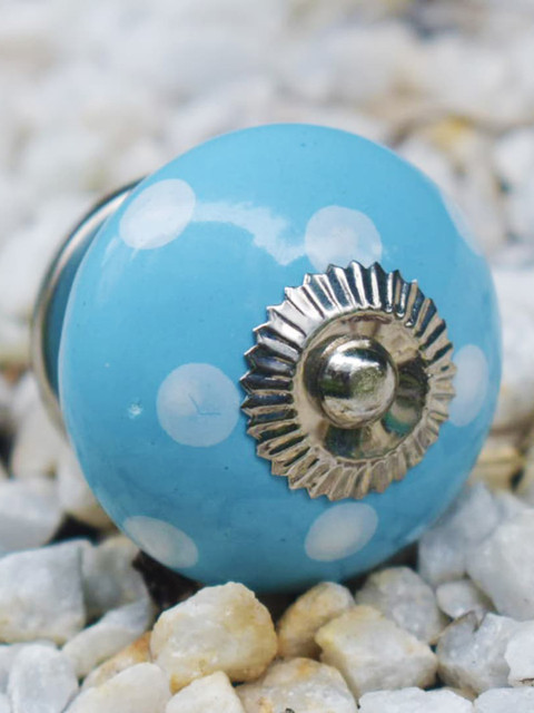 

The Decor Mart Set Of 4 White & Gold Ceramic Decorative Knobs