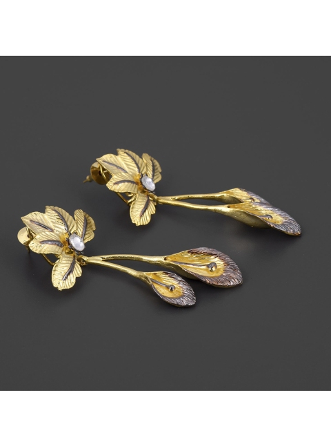 

Tistabene White Contemporary Drop Earrings