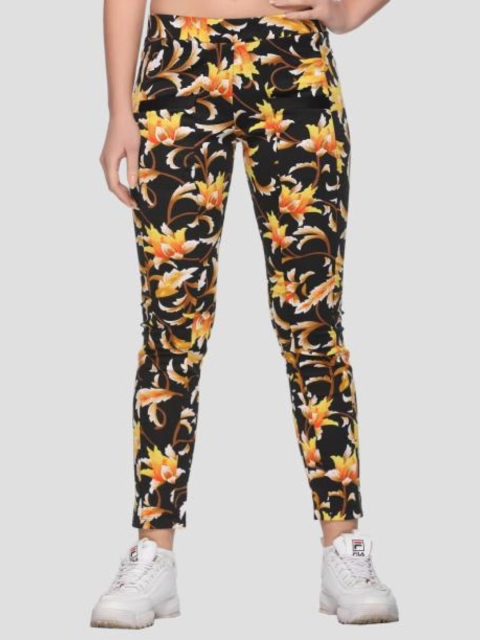 

armure Women Yellow & Black Printed Slim Fit Jeggings