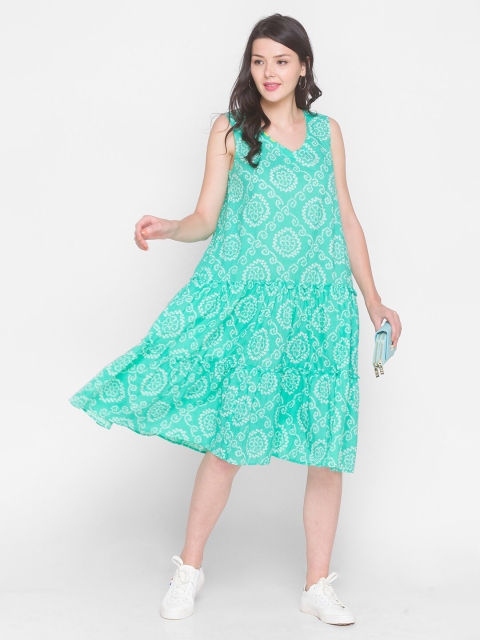 

TERQUOIS Women Green & White Dyed Sweetheart Neck Pure Cotton A-Line Dress