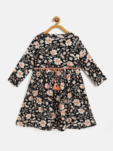 

Bella Moda Black & Beige Floral Dress