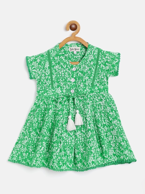 

Bella Moda Girls Green & Off White Fit & Flair Casual Printed Dress