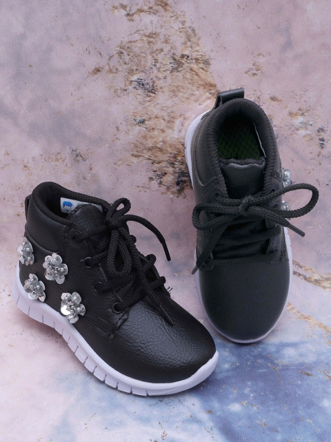 

DChica Girls Black Sneakers