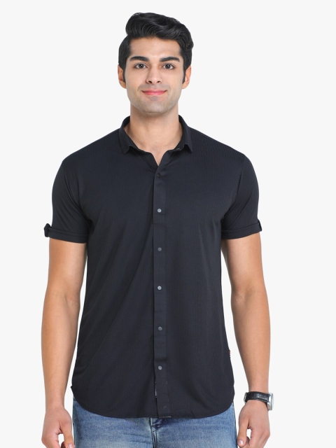 

COLVYNHARRIS JEANS Men Black Self-Checked Slim Fit Casual Shirt