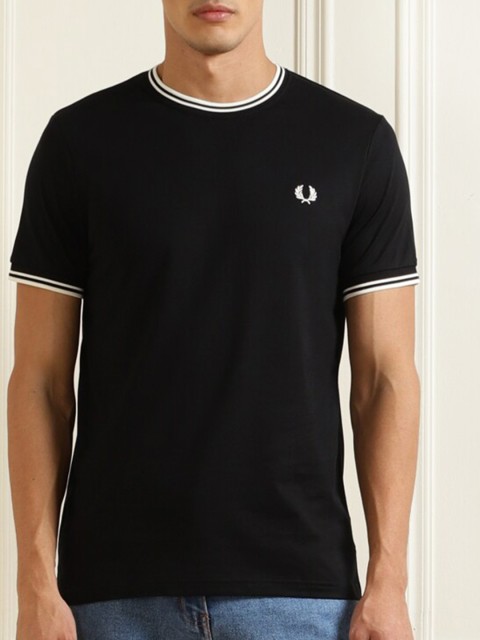 

Fred Perry Men Black Slim Fit T-shirt