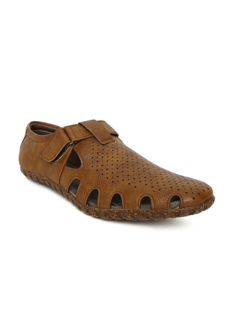 

San Frissco Men Tan Fisherman Sandals