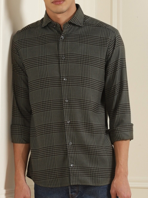 

Eton Men Olive Green Checked Casual Shirt