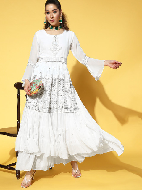 

ZOLA Classic White Georgette Bell Sleeves Kurta