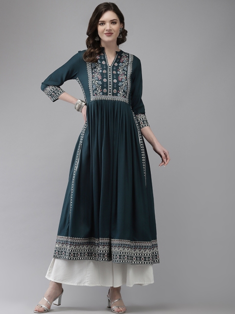 

Ishin Women Green Floral Embroidered Floral Kurta