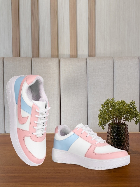 

Bella Toes Woman Pink Colourblocked Sneakers