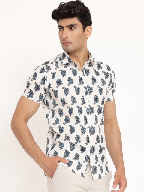 

Tistabene Men White Sojati Printed Casual Shirt