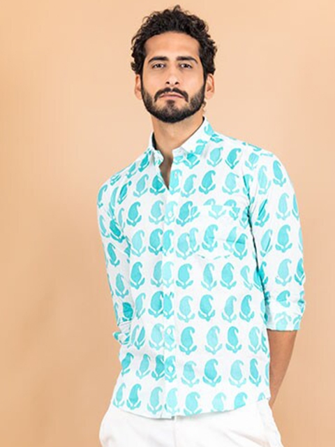 

Tistabene Men White Smart Regular Fit Printed Casual Shirt