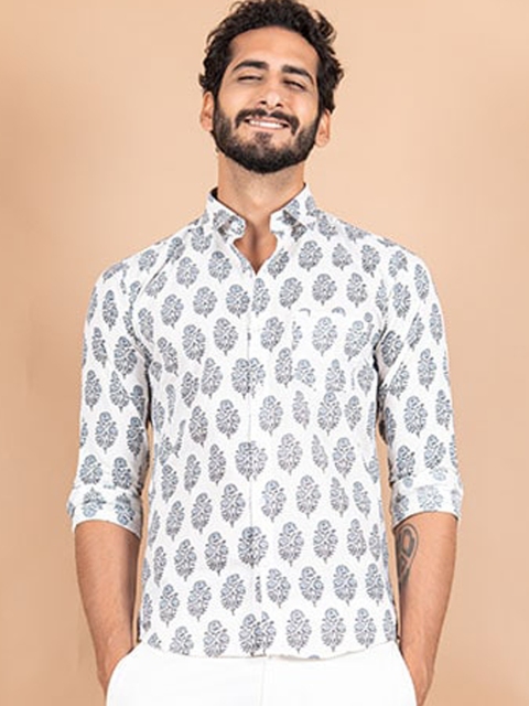 

Tistabene Men White & Grey Smart Ethnic Motifs Printed Cotton Casual Shirt