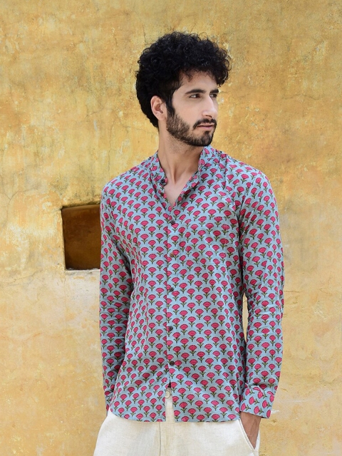 

Tistabene Men Green Smart Floral Block Printed Casual Shirt