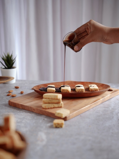

The Indus Valley Brown Wood Cutting Board