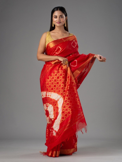 

Mitera Red & White Woven Design Zari Silk Cotton Bhagalpuri Saree