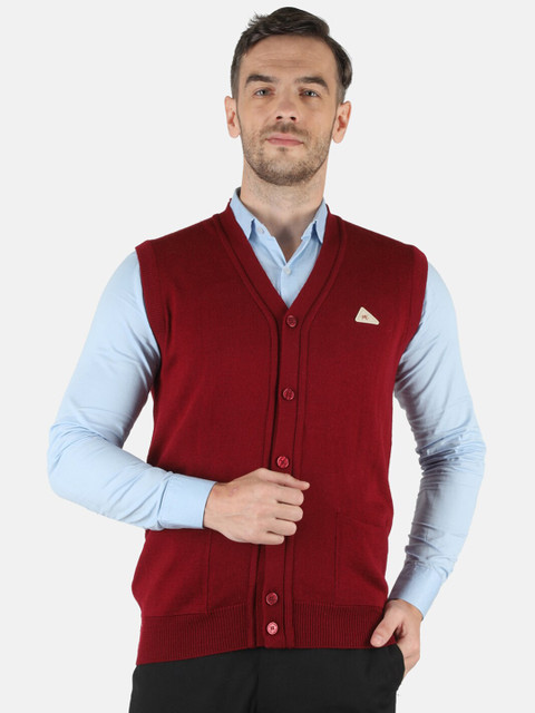 

Monte Carlo Men Maroon Cardigan