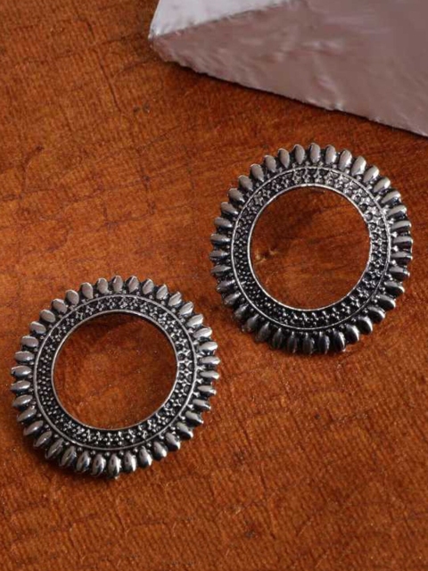 

Vembley Silver-Plated Oxidised Circular Studs Earrings
