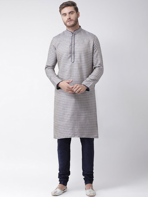 

DEYANN Men Navy Blue Kurta with Churidar
