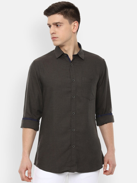 

Van Heusen Sport Men Black Slim Fit Casual Shirt