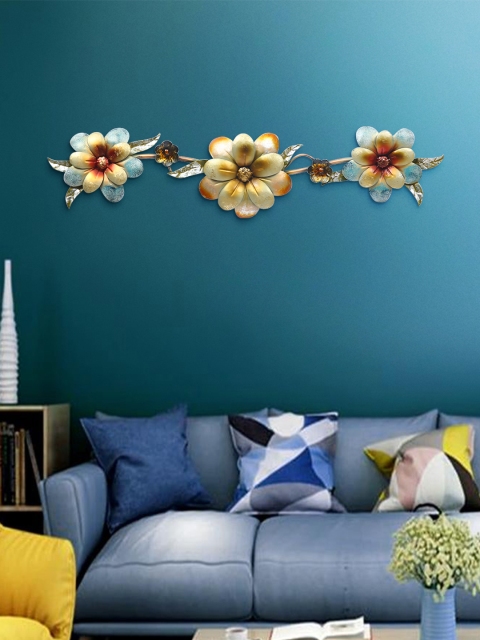 

Aapno Rajasthan Gold-Toned & Blue Floral Pattern Wall Hanging Flowers